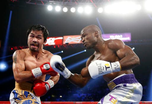 Manny Pacquiao dominó a Timothy Bradley y lo venció por decisión unánime en lo que sería su última pelea como boxeador profesional.