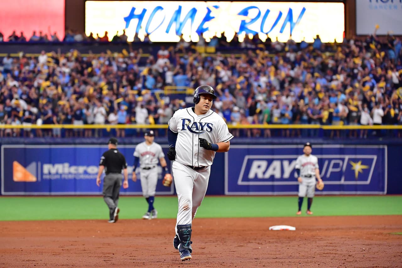 Los Tampa Bay Rays vencen 10-3 a Houston Astros; la serie está 1-2 para los de Houston.
