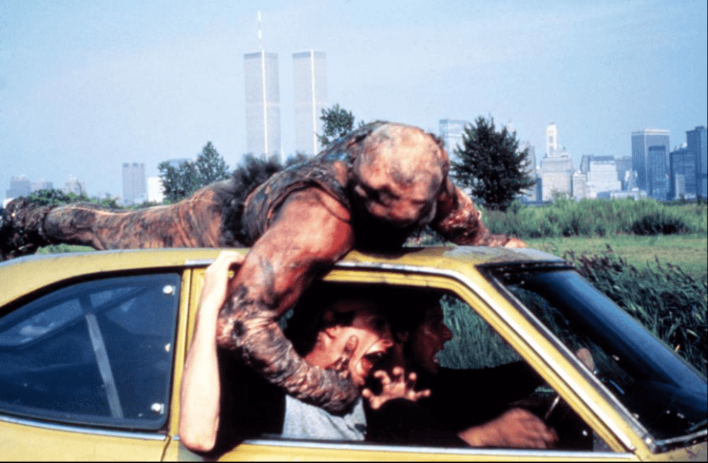 The Toxic Avenger (1984) – La película narra la historia de un joven que trabaja como empleado de mantenimiento en el gimnasio de Tromaville, una población cercana a New Jersey.
<br>
