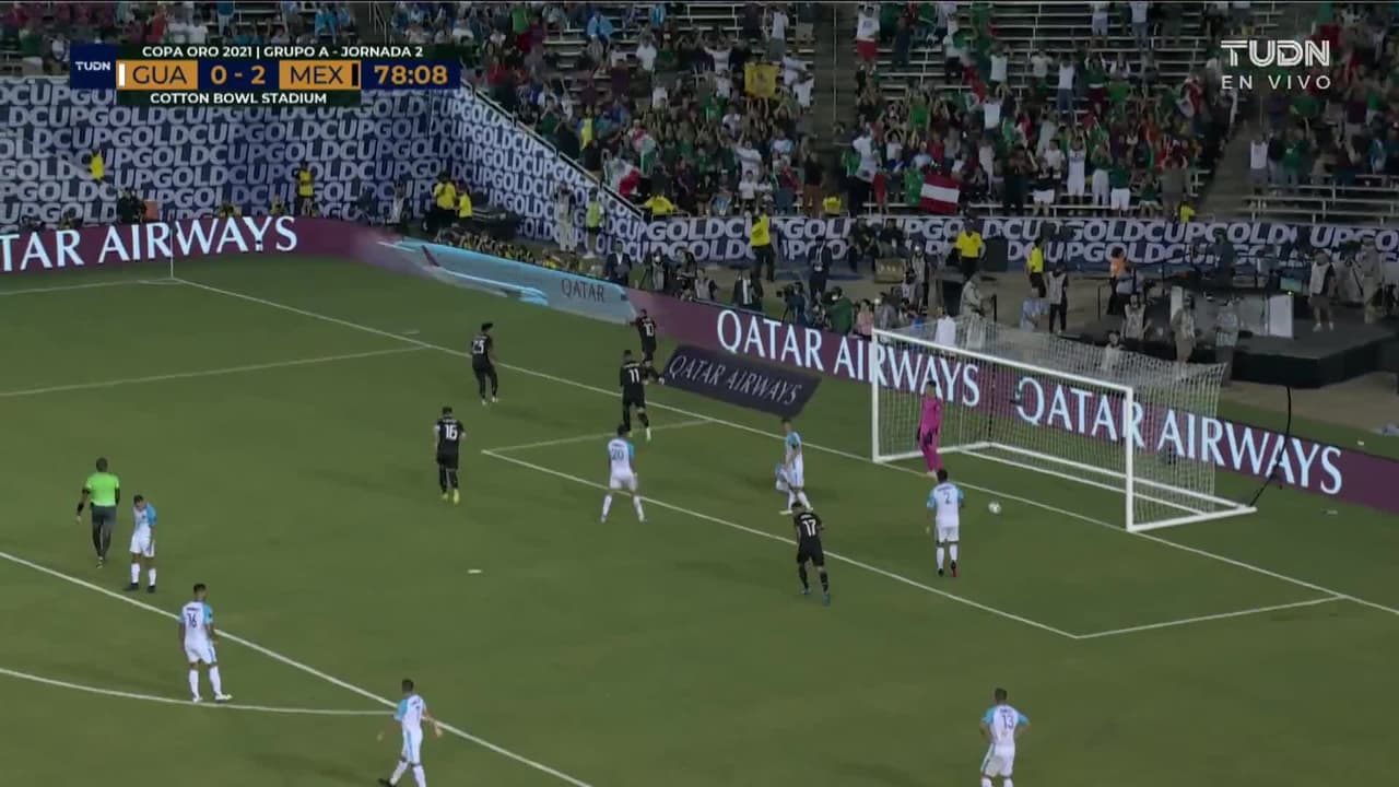 ¡GOL!  anota para México. Orbelín Pineda