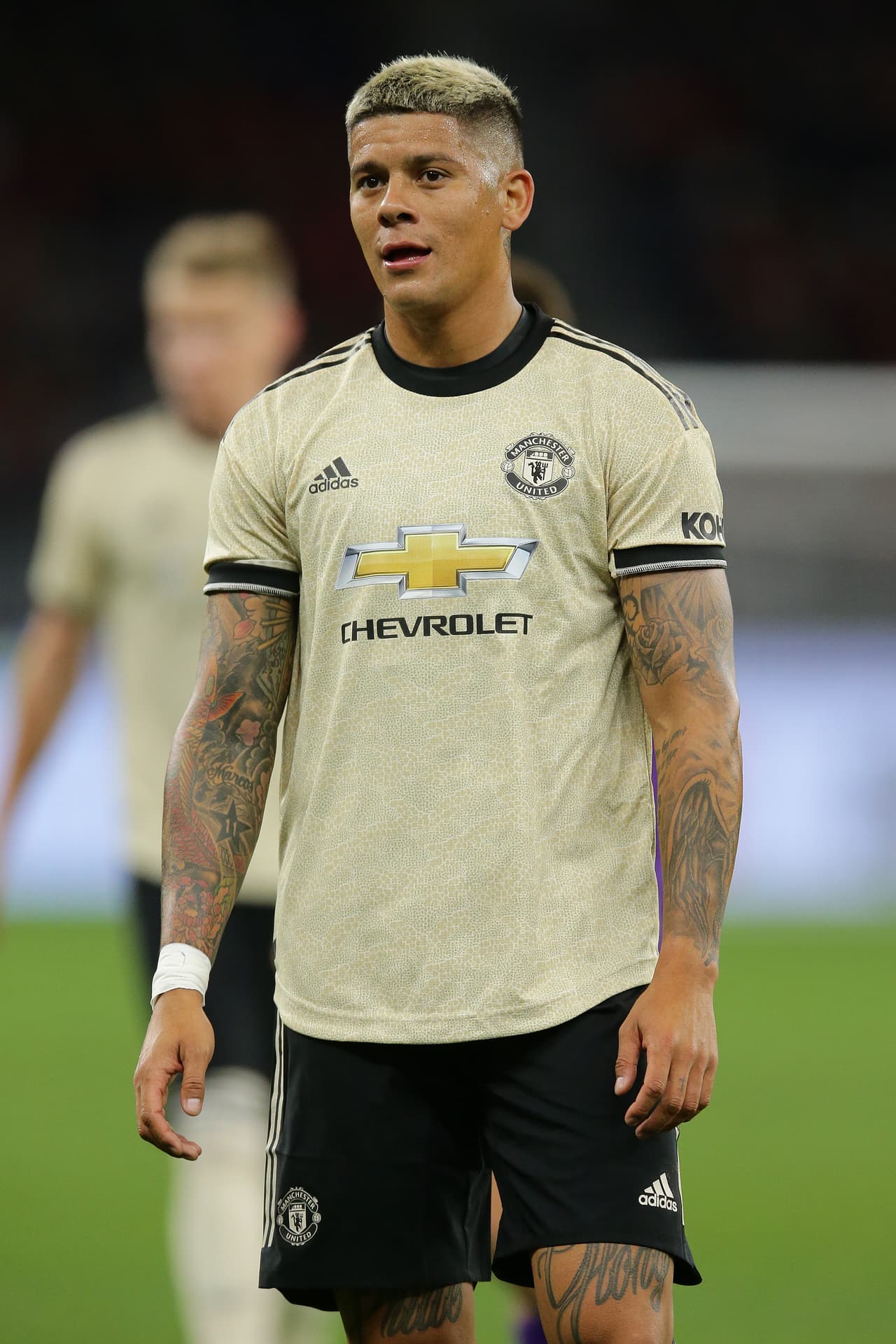 En la Premier League, los directivos del Manchester United le comunicaron al argentino Marcos Rojo que tiene vía libre para marcharse.