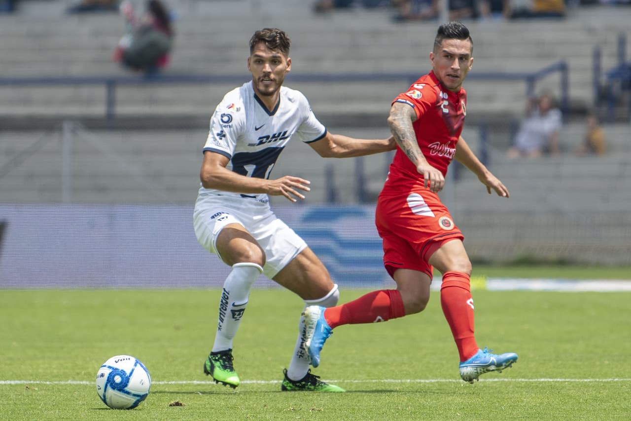 Nicolás Freire – Nicolás militaba en el club que lo vio debutar (Argentinos Juniors) hasta 2017 cuando salió del equipo.
<br>