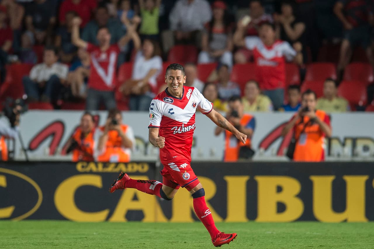 Con un remate un poco lejano, el delantero pudo vencer al portero Marchesín y poner a festejar a todo el Pirata Fuente.