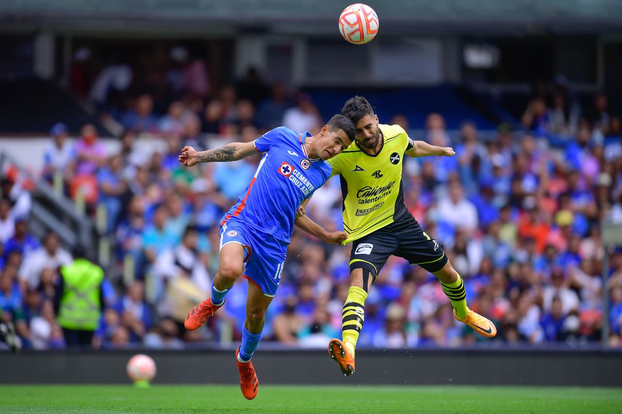 Cruz Azul logró un importante triunfo ante Mazatlán y se mantiene en la pelea por un boleto al Repechaje del Apertura 2022.
