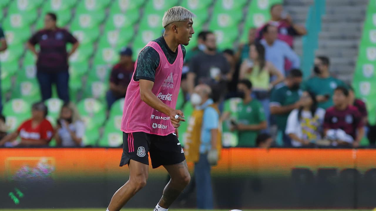 Barcelona confirma fichaje de Julián Araujo y buscan vía legal