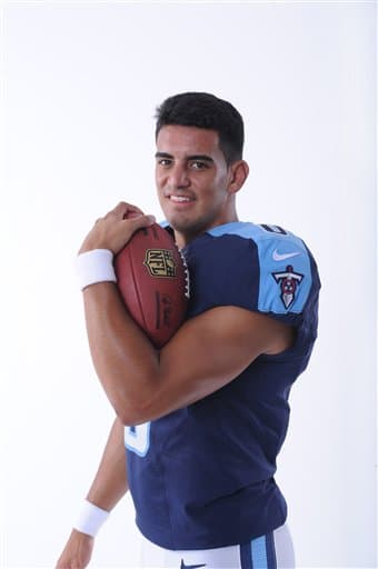Las mejores tomas de la selección #1 global del Draft 2015 por los Tennessee Titans, el QB Marcus Mariota.