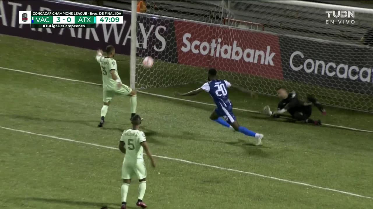 ¡TIRO ATAJADO! disparo por Miche-Naider Chéry.