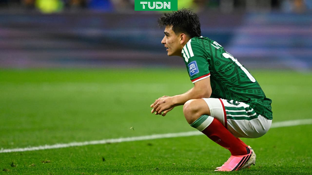 Manchester United se baja de la carrera por Gilberto Mora 