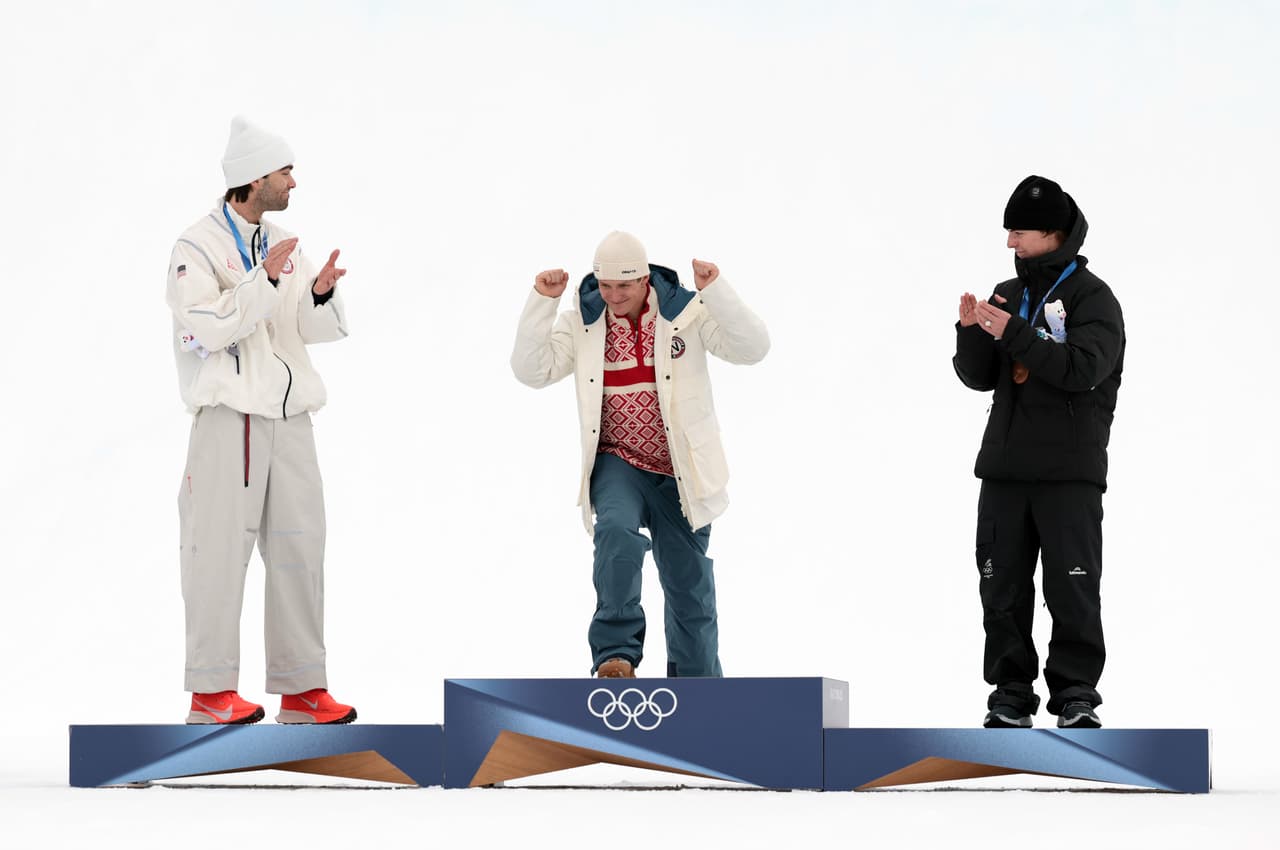 Juegoso Olímpicos: El noruego  Birk Ruud destrona a Alex Hall como campeón olímpico en slopestyle