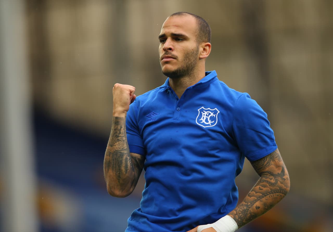 Sandro Ramírez (Everton): el delantero español cumplió en el Málaga y fue figura del Sub-21 de su país. Su paso por Inglaterra podría ser muy fructífero.