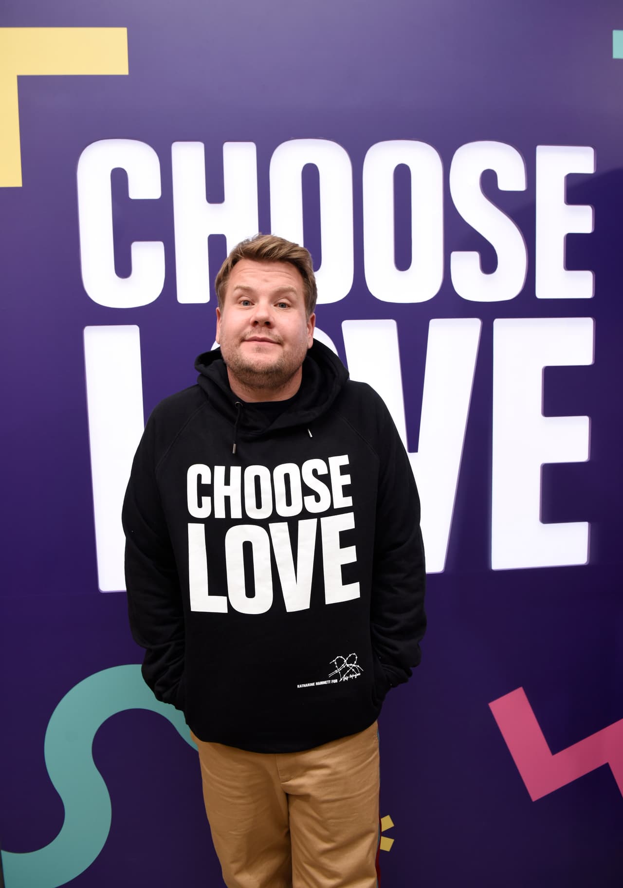 La fuente agregó al periódico The Sun on Sunday: "Anteriormente, James aprobó un contrato de cinco años para permanecer durante 24 meses”.