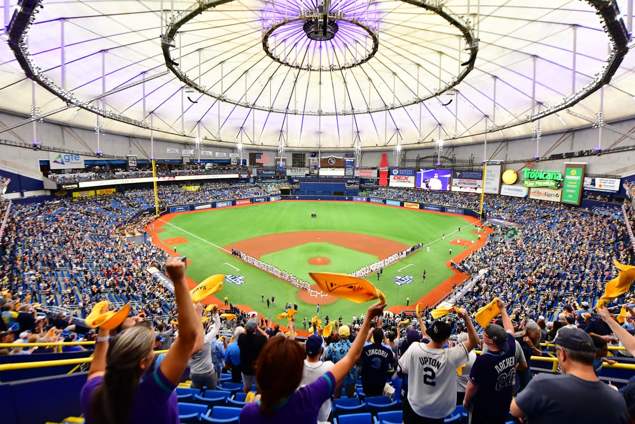 Los Tampa Bay Rays vencen 10-3 a Houston Astros; la serie está 1-2 para los de Houston.