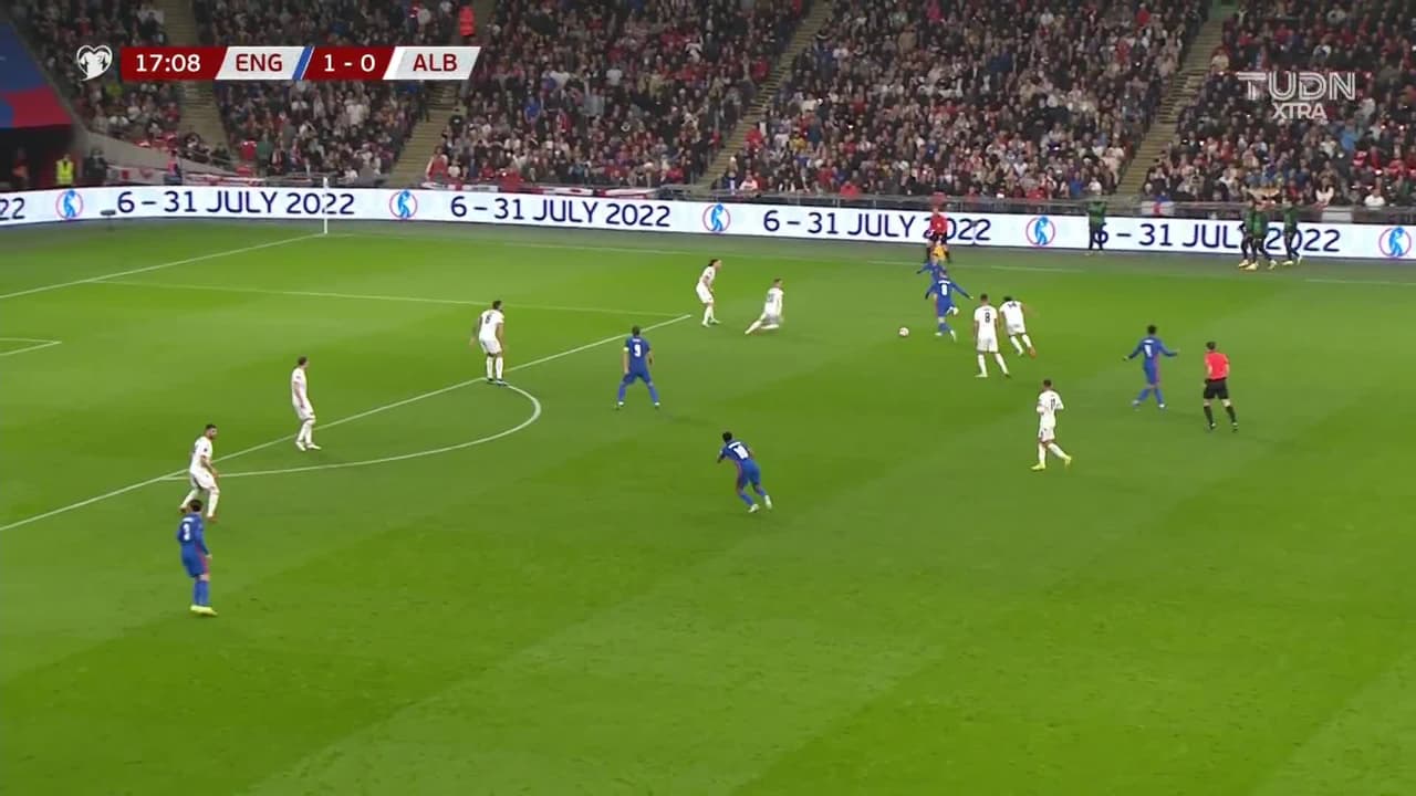 ¡Un carnaval! Harry Kane, de cabeza, pone el segundo gol de Inglaterra