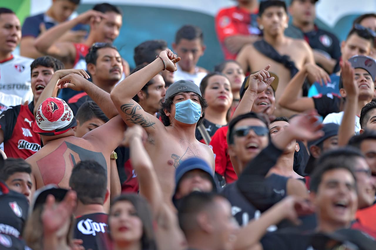 Así se vivió el colorido de la afición en la Jornada 8