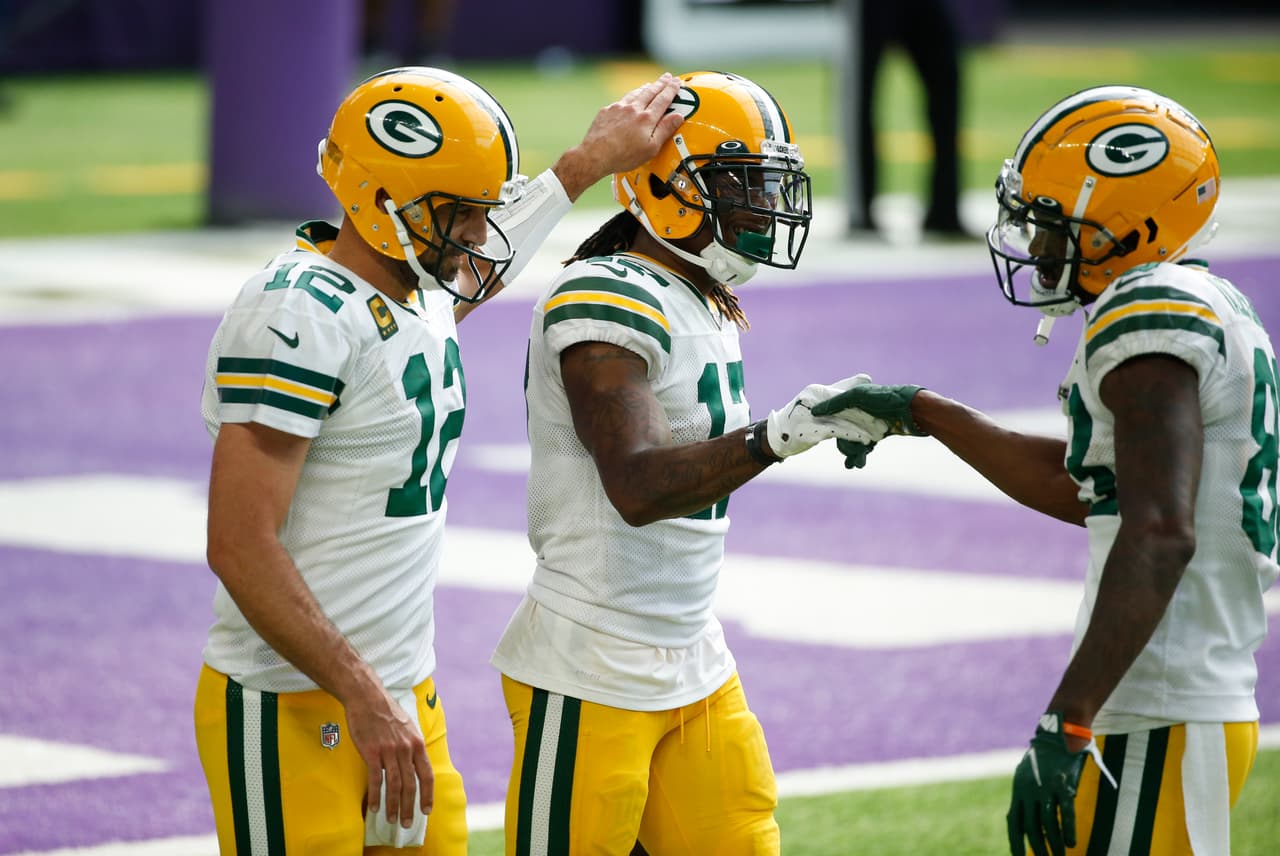 Davante Adams supera las 150 yardas ya nota dos touchdowns en la victoria 43-34 de los Packers sobre los Minnesota Vikings.