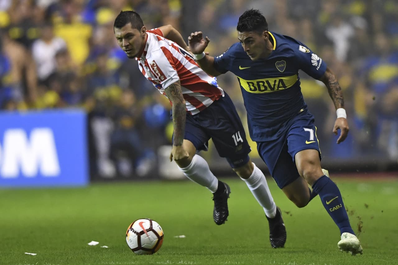 Junior de Barranquilla tiene a dos mediocampista de primera línea que están en un nivel superior. Uno de ellos es 
<b>Leonardo Pico.</b> Desde que llegó procedente de Santa Fe se ha convertido en uno de los mejores jugadores del Tiburón.