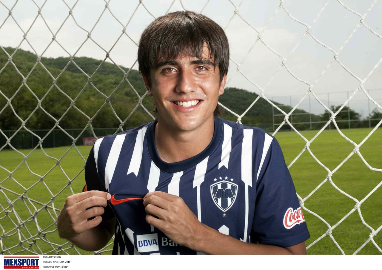 En 2011, Chávez llegó a sus 22 años al Monterrey para tomar un crecimiento valioso en su carrera.