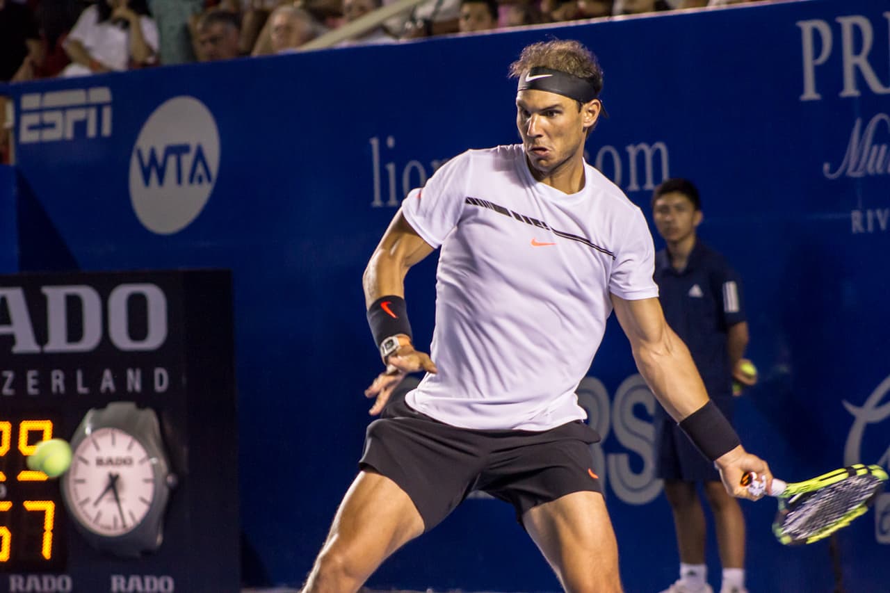 Con la participación de figuras como Novak Djokovic, Rafael Nadal, Marin Cilic y Juan Martín del Potro, el Abierto Mexicano de Tenis tuvo su mejor torneo varonil en el bello puerto de Acapulco. El estadounidense Sam Querrey se coronó en el certamen de caballeros, mientras que la ucraniana Lesia Tsurenko hizo lo propio en el femenino.