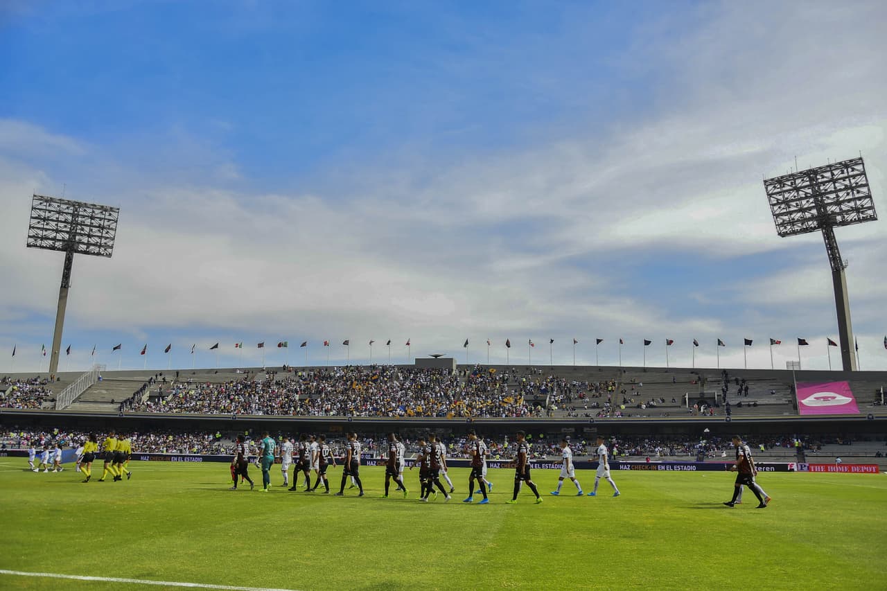 La UNAM se queda con la victoria ante Pachuca. Gracias a los goles de Sebastián Saucedo y Marco García en su debut con los Pumas, suman sus tres primeros puntos en la Liga MX.