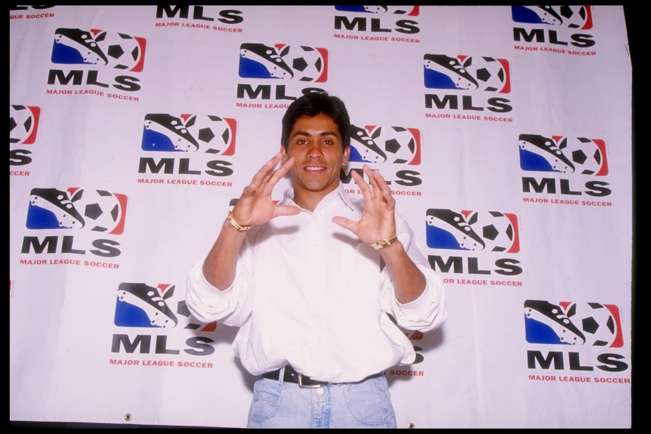 El nativo de Acapulco, Guerrero, llegó al club angelino procedente de los Potros de Hierro del Atlante.