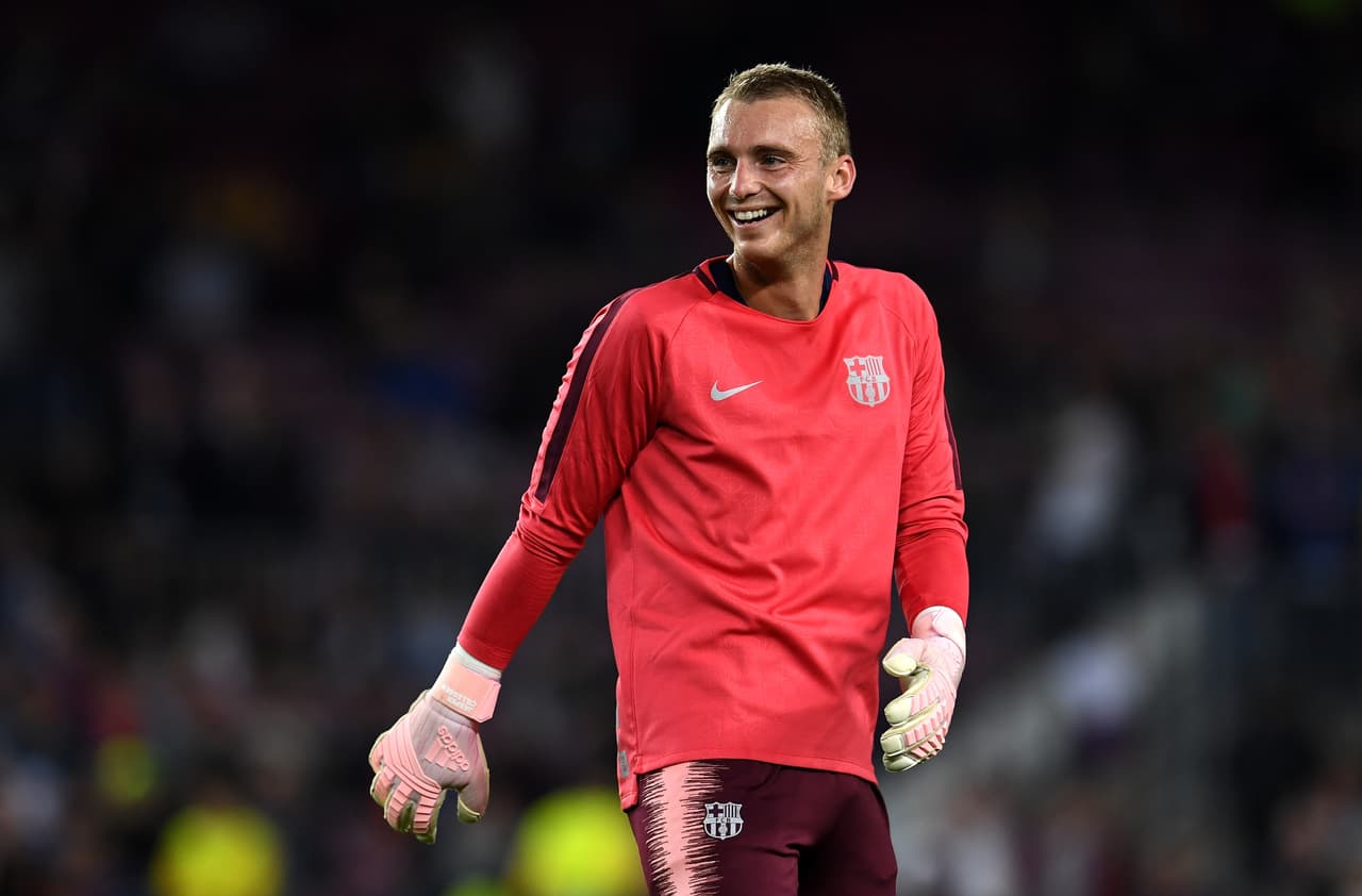 Seria cuestión de horas para que Jasper Cilessen sea confirmado como nuevo jugador del Valencia C.F. En España aseguran que ya pasó el reconocimiento médico.