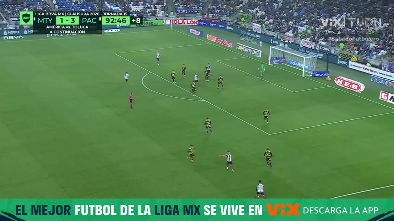 ¡Pónganle un monumento a Carlos Moreno con tremenda atajada!