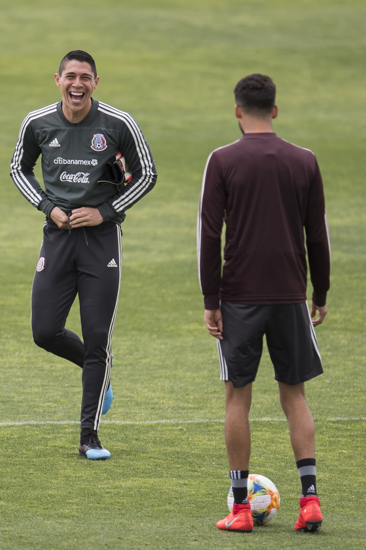La Selección Mexicana arranca un nuevo proceso con el argentino Gerardo Martino como técnico, con Chile como primer rival. Así es el ambiente en Chulavista (California) previo a ese duelo.