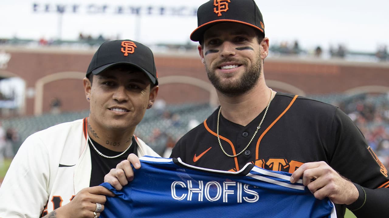 'Chofis' López lanzó primera bola en el Giants-Cardinals de la MLB