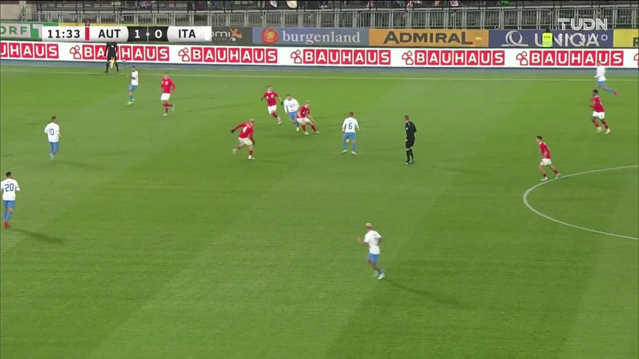 ¡TIRO ATAJADO! disparo por Vincenzo Grifo.