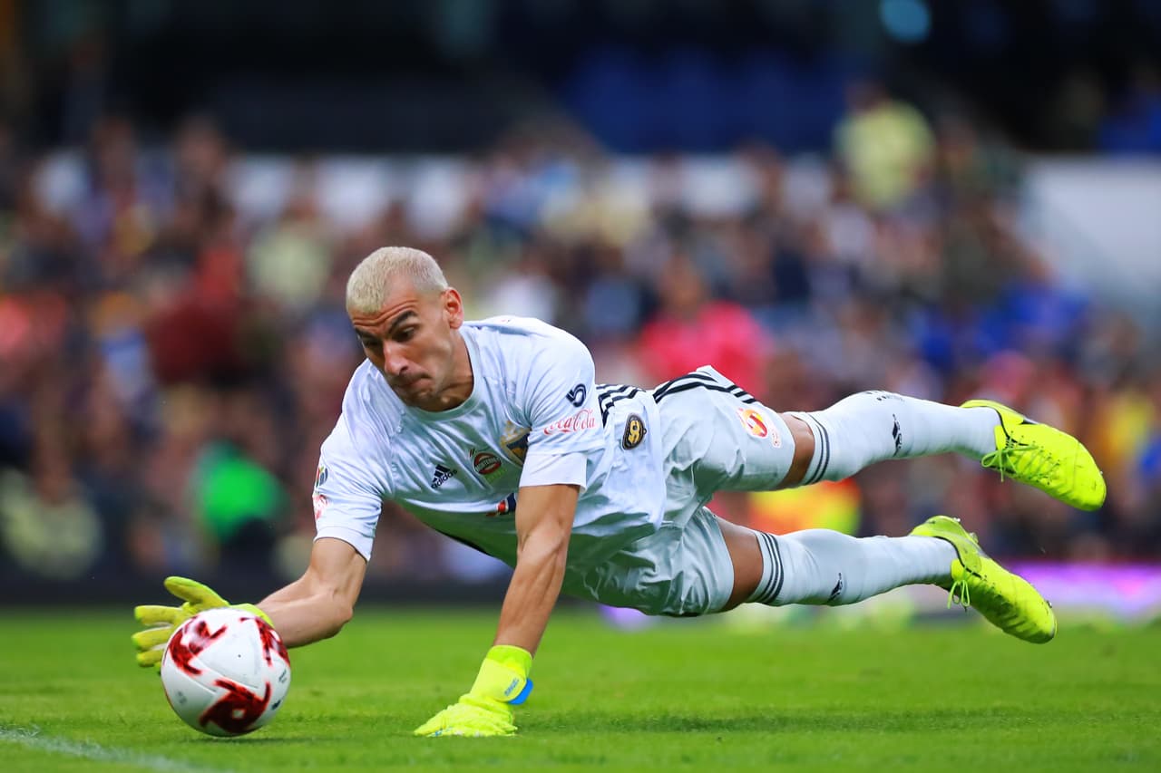 Nahuel Guzmán propone homenaje para portero de Tigres de los años 80