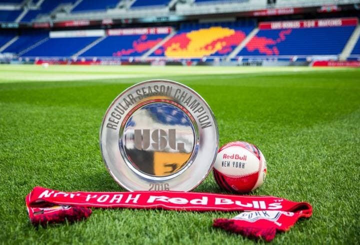 Los Red Bulls II fueron reconocidos como campeones de la temporada regular.