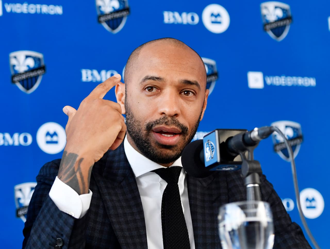 Thierry Henry a sus seguidores: "No tomen esto a la ligera"