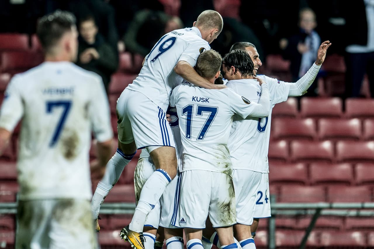 Copenhague 3-0 Zlin: justamente, el equipo danés ganó en esta jornada y con los tres goles superó al Sheriff por el primer lugar.