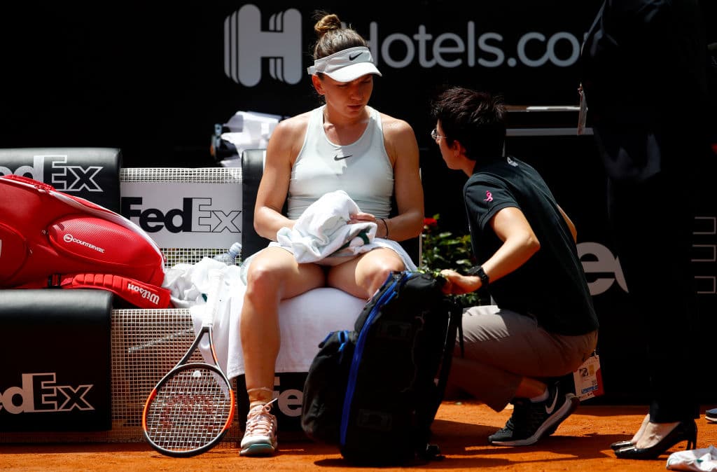 Durante la disputa de la final este domingo en Roma, Halep tuvo una tarde muy complicada, sumando un total de 21 errores no forzados para sucumbir en apenas dos sets ante Svitolina.