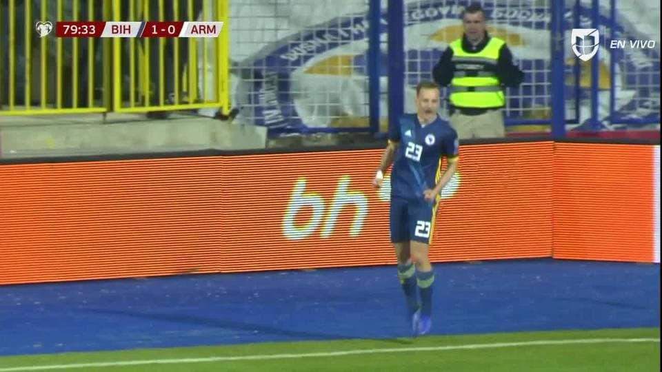 ¡GOOOL! Deni Milosevic anota para Bosnia and Herzegovina