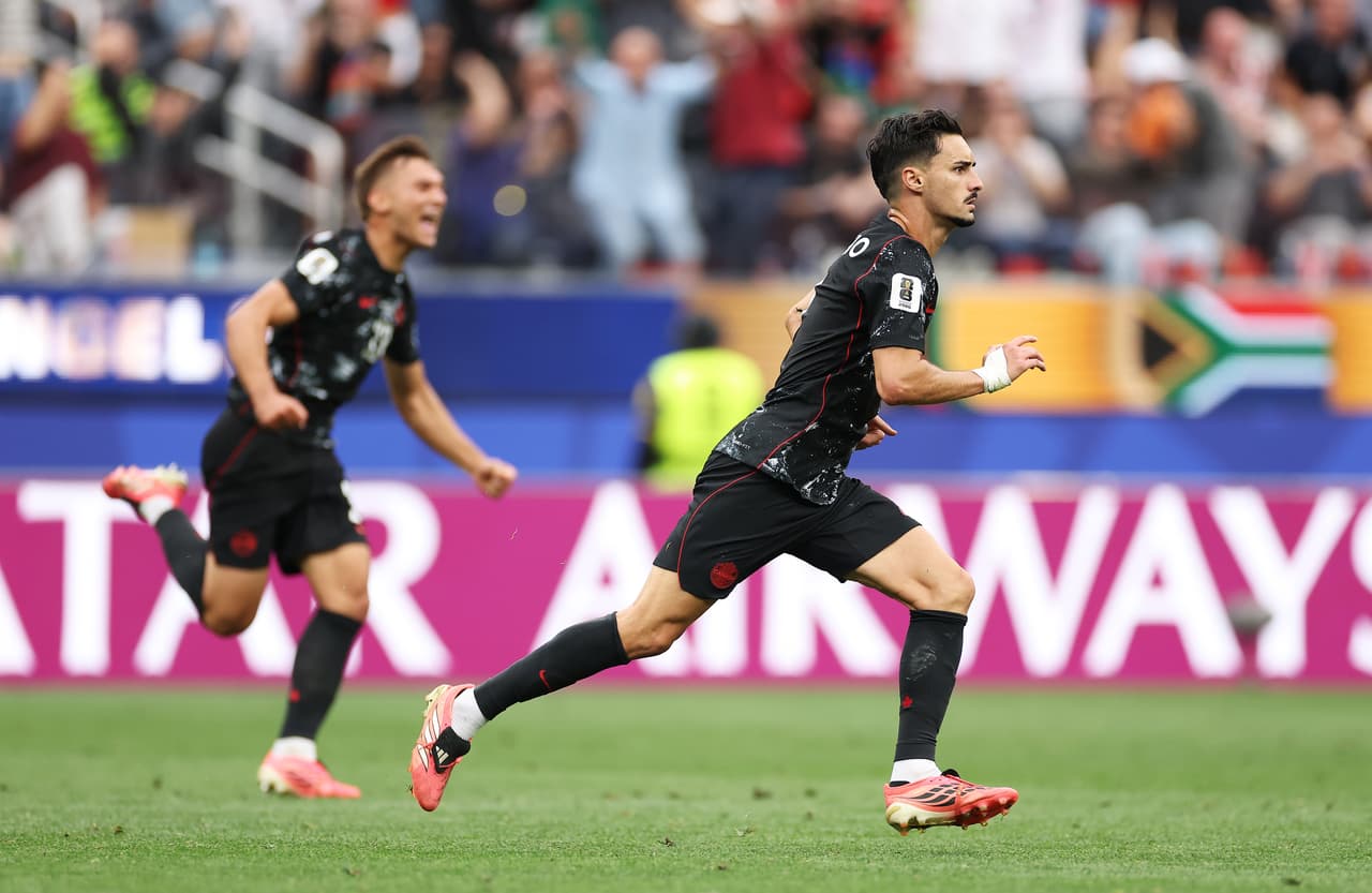 ¿Quién es Stephen Eustáquio, autor del gol de Canadá para meterse a Octavos de Final?