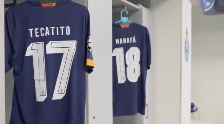 'Tecatito' Corona es titular ante Juventus en la Champions League