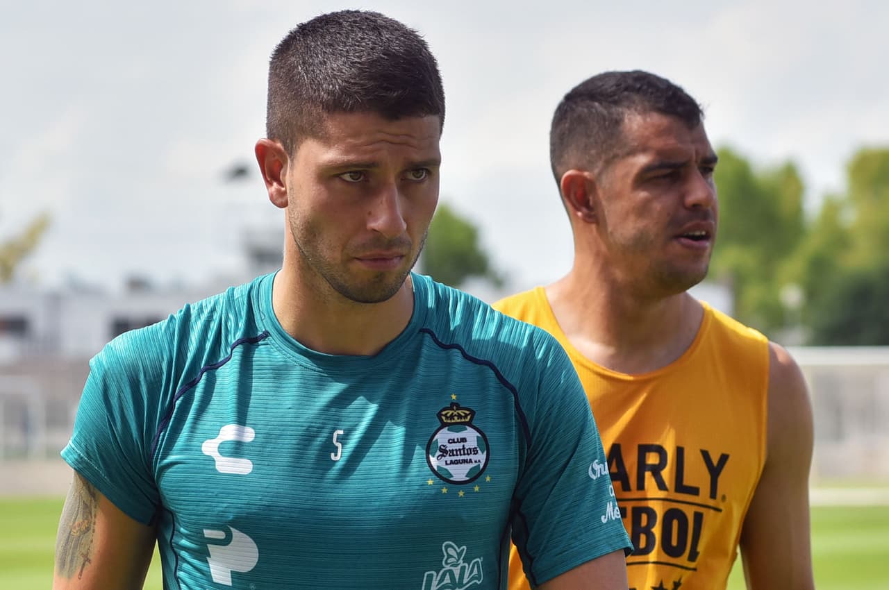 <b>Defensa, Martín Nervo (Santos Laguna):</b> El exdefensa central y capitán del Huracán de la Primera División de Argentina tendrá la difícil tarea de suplir a dos pilares del campeón, Néstor Araujo y Carlos Izquierdoz.
<br>