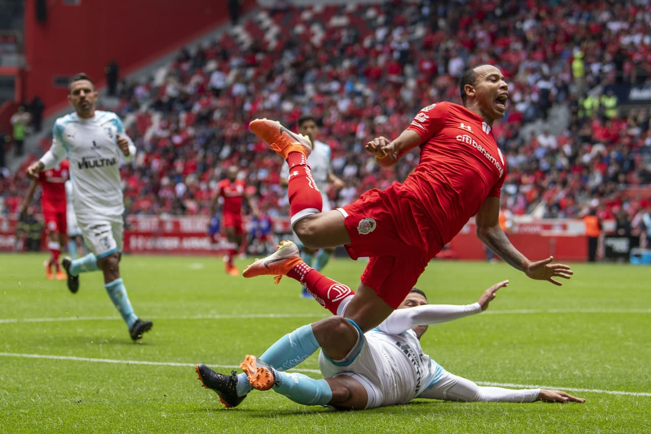 Partido correspondiente a la Jornada 1 del Apertura 2019 en el que el Querétaro se impuso 0-2 al Toluca en el Nemesio Diez.
<br>