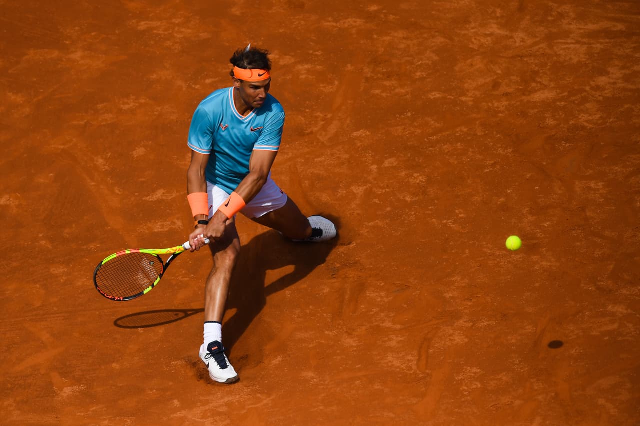 En octavos de final, al español Rafael Nadal le espera un clásico del torneo ante su amigo David Ferrer, a quien le ha ganado cuatro finales en Barcelona y que disputa el último Godó de su carrera.