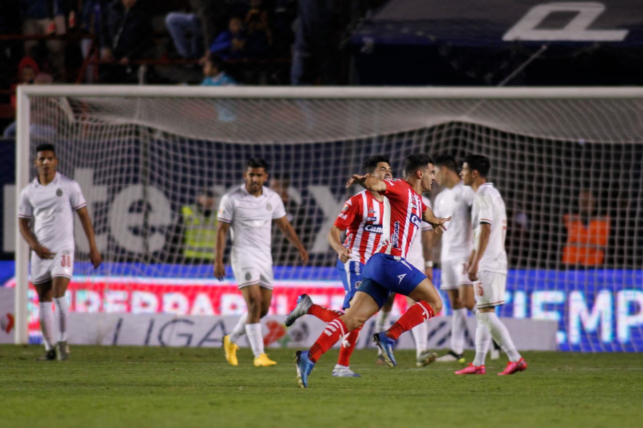 Germán Berterame: El atacante argentino llegó a México en el 2019 y en el 2024 consiguió la naturalización que ha permitido jugar con el Tri.