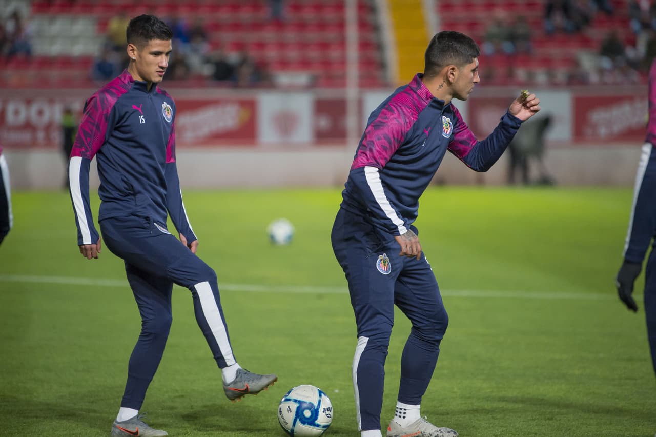 Uriel Antuna debuta con Chivas