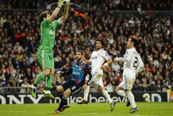 Ikes Casillas no pasó apuros en todo el duelo.