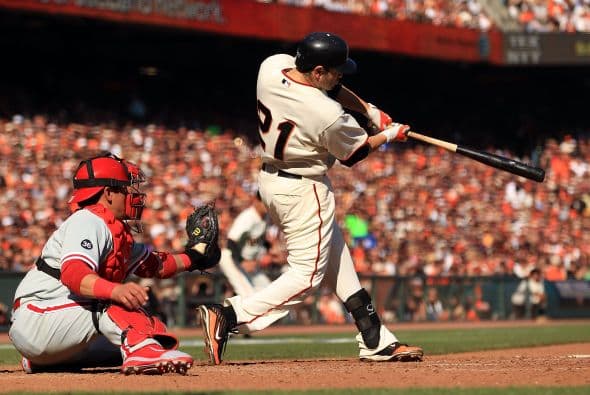 El californiano Freddy Sánchez empujó la tercera carrera en la quinta entrada.