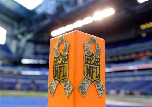 La NFL honró al Ejército de los Estados Unidos de América en la semana 9 de actividad en varios estadios, aquí las mejores imágenes.