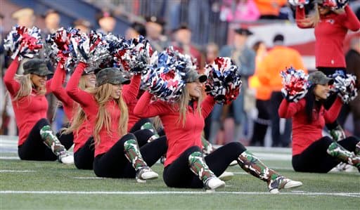 La NFL honró al Ejército de los Estados Unidos de América en la semana 9 de actividad en varios estadios, aquí las mejores imágenes.