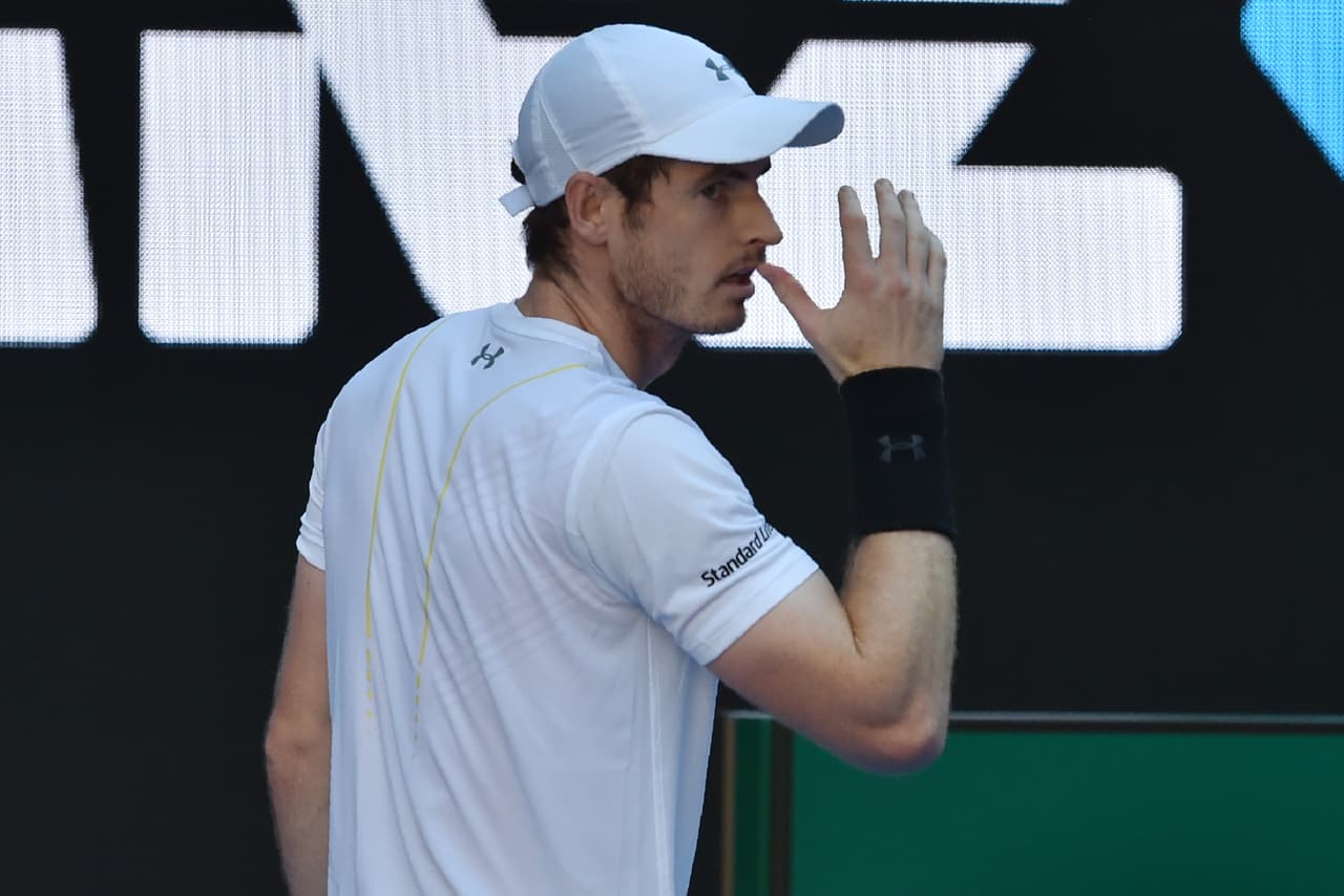 Britain's Andy Murray reacts after a point against Germany's Mischa Zverev during their men's singles fourth round match on day seven of the Australian Open tennis tournament in Melbourne on January 22, 2017. / AFP / PAUL CROCK / IMAGE RESTRICTED TO EDITORIAL USE - STRICTLY NO COMMERCIAL USE (Photo credit should read PAUL CROCK/AFP/Getty Images)