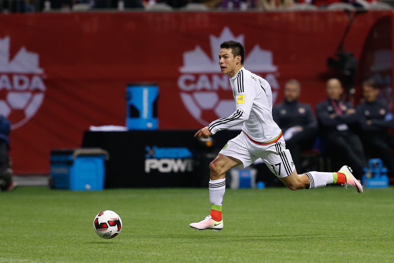 8 - Hirving Lozano -Bien abierto por la banda de la derecha, le dio la profundidad que requirió México. Poco a poco se fue entendiendo mejor con “Chicharito” y sus arribos se hicieron más peligrosos. El gol que hizo fue a su más puro estilo de velocidad y técnica.