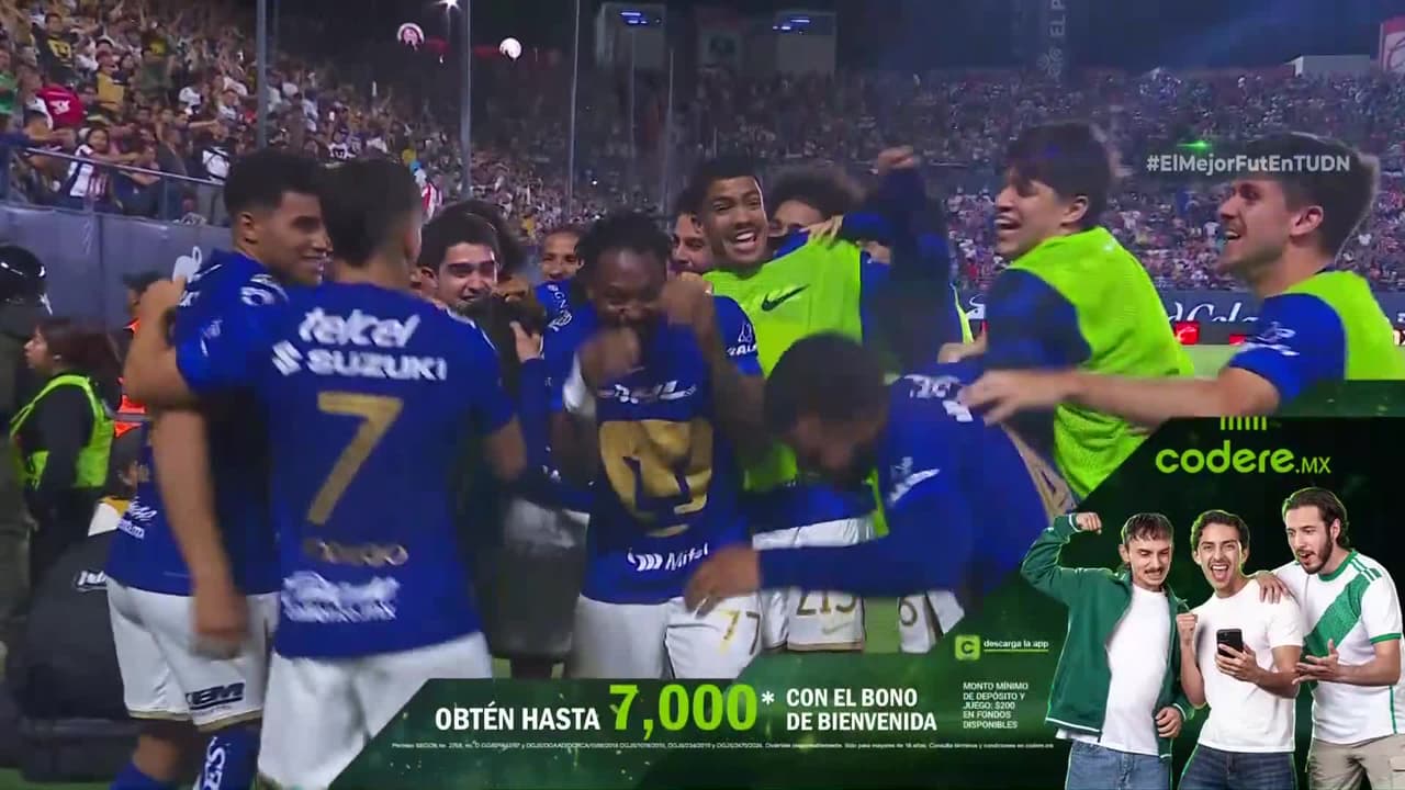 ¡Golazo de Jordan Carrillo! ¡Pumas aumenta la ventaja con este sublime gol de tiro libre!