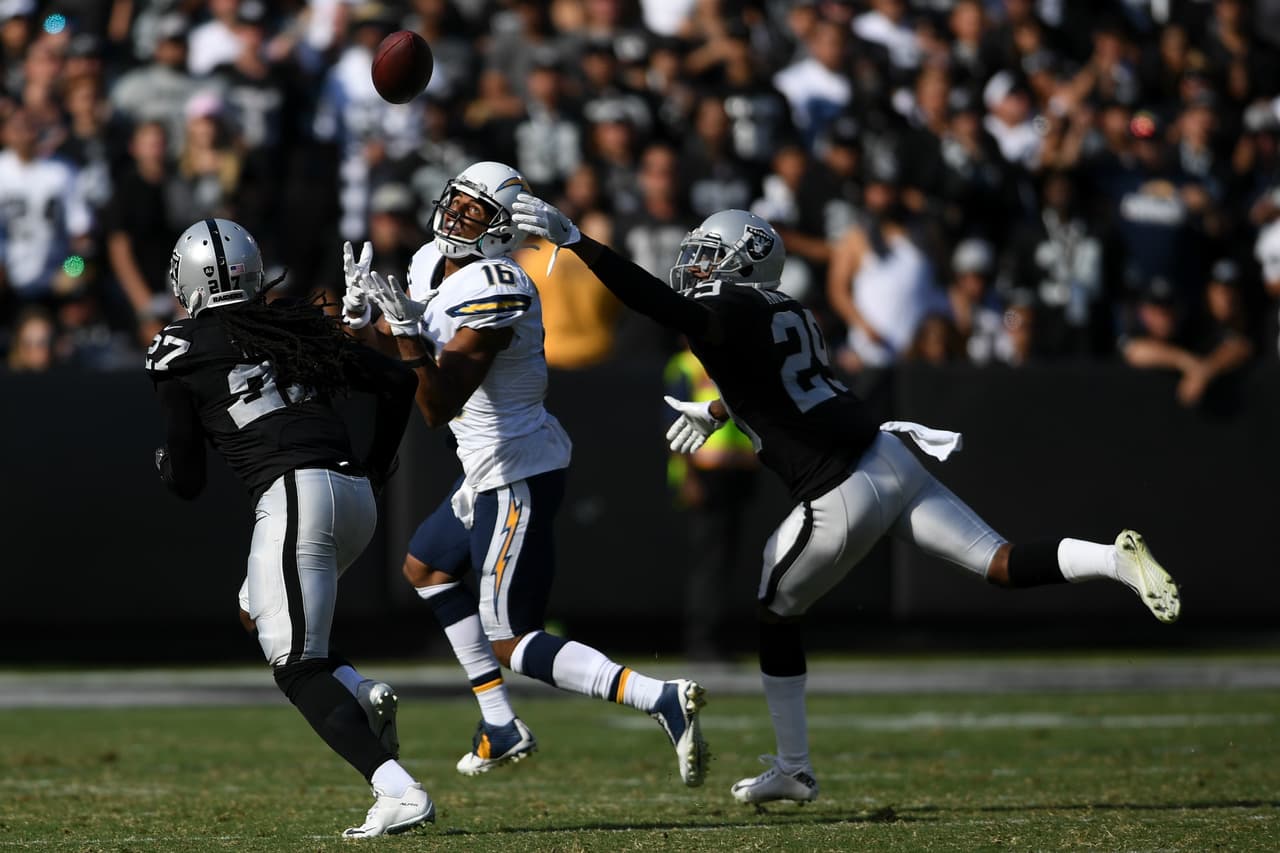 El encuentro entre Raiders y Chargers estuvo muy parejo, y al final los Raiders se llevaron la victoria 34-31.